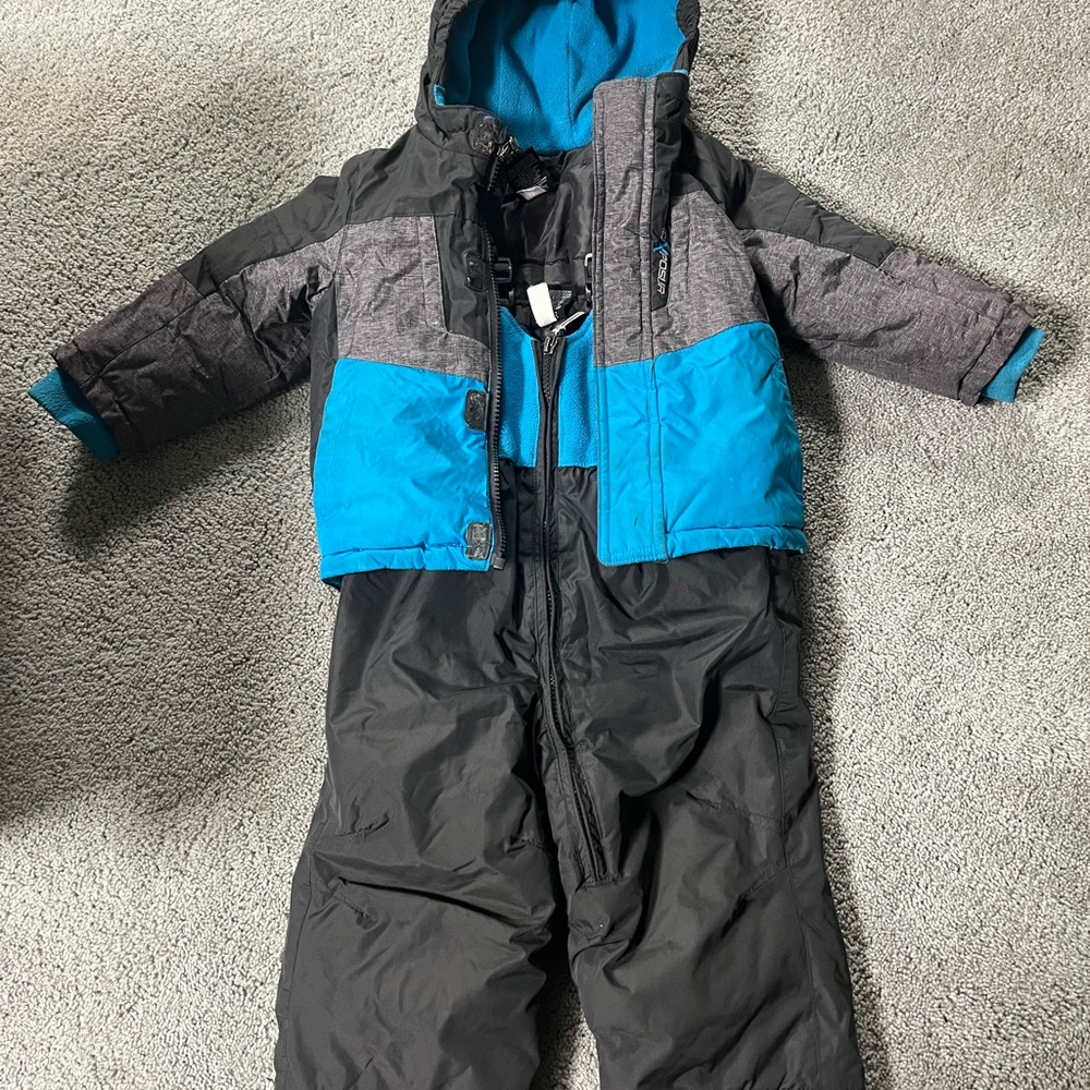 ZeroXposur Kids winter coat & snowpants Blue and Gray